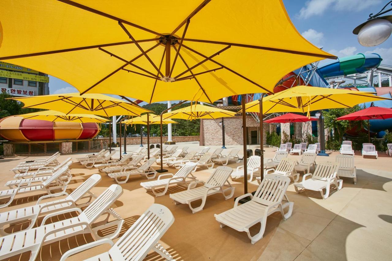 Island Castle Hotel & Waterpark Uijeongbu Exterior foto