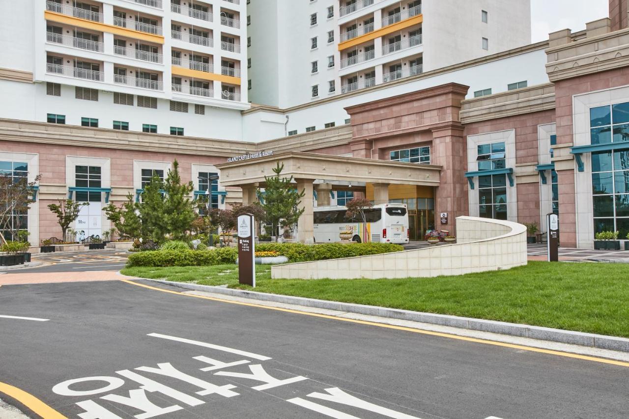 Island Castle Hotel & Waterpark Uijeongbu Exterior foto