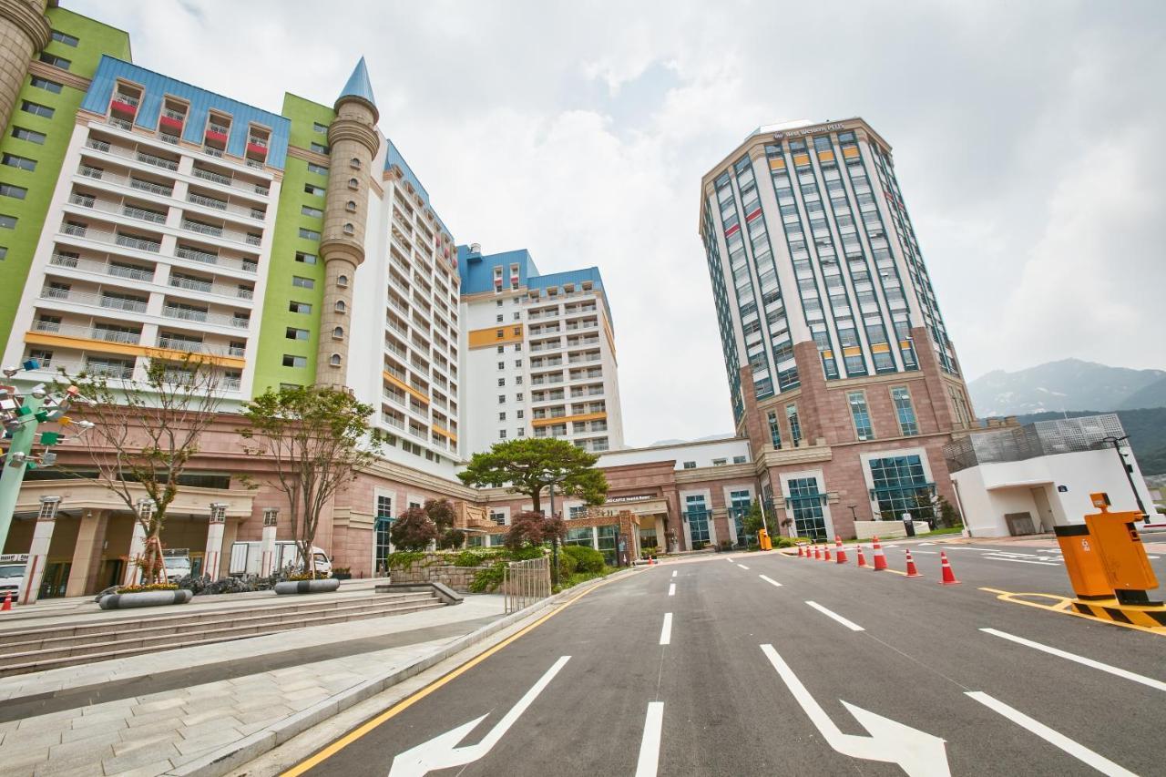 Island Castle Hotel & Waterpark Uijeongbu Exterior foto